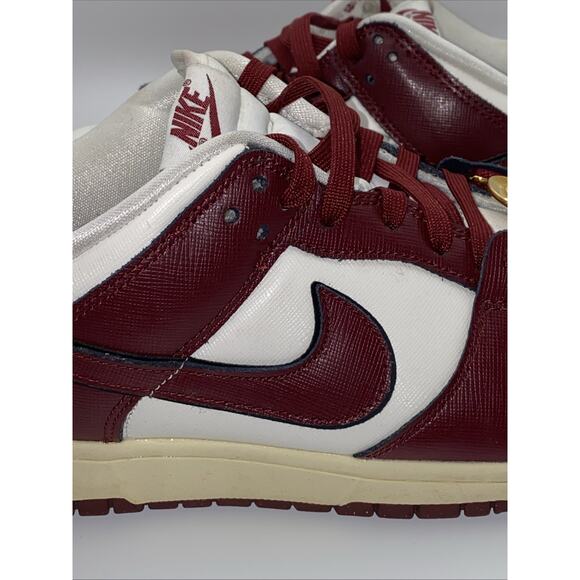 Nike Dunk Low SE Women's Size 11 Sail/Team Red-Black-Muslin MMXXIII RARE! - Picture 6 of 15